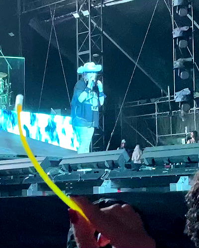 feelbetterinmysweater feelbetterinmysweater archive video