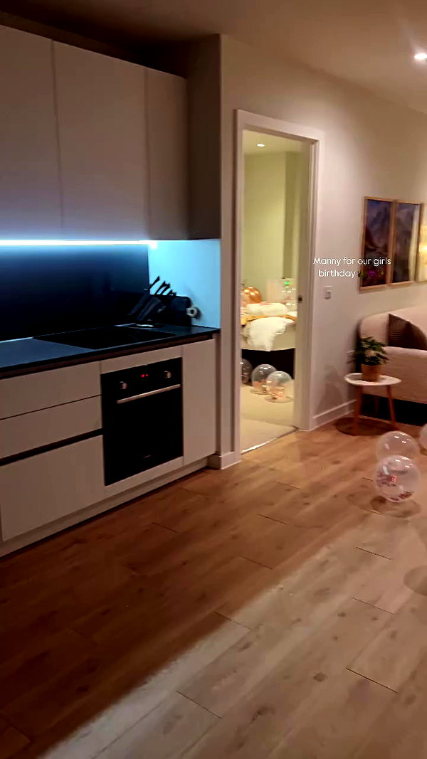 ellauk archive video preview