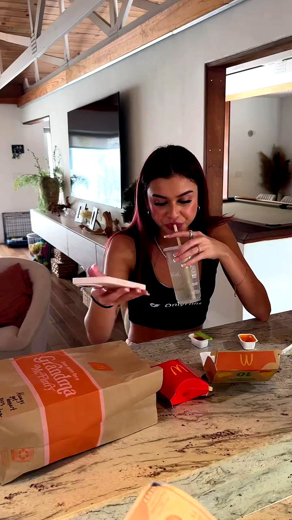 xxandieelle archive video preview
