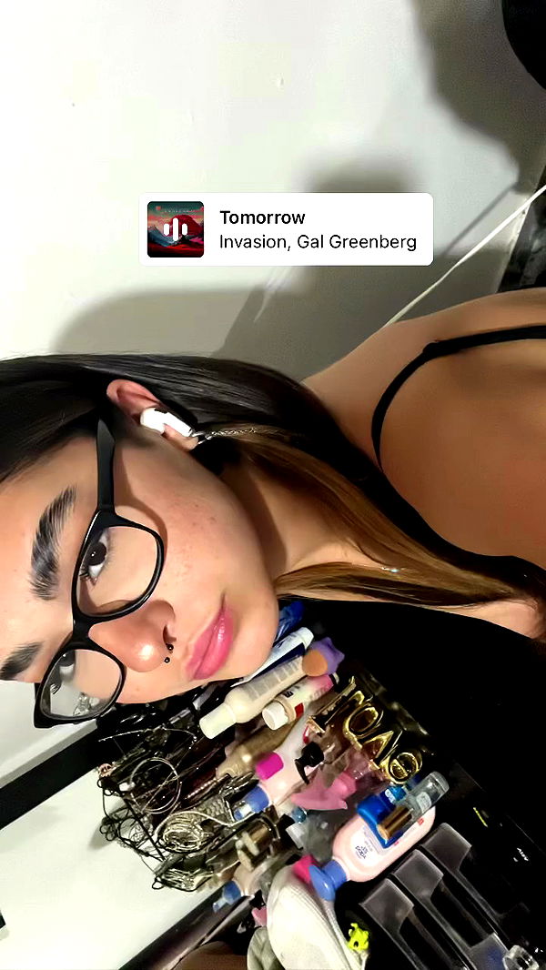 yulialam__ archive video preview