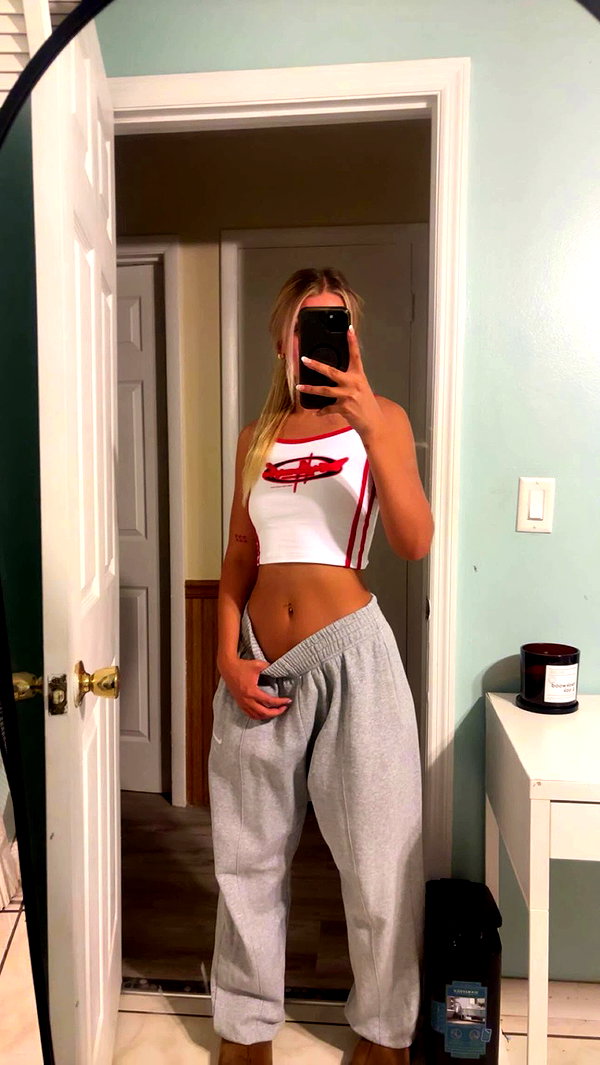 leahsylvander archive video preview