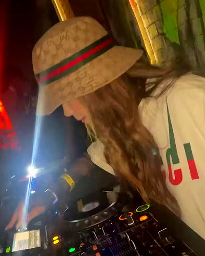 tiliaoficial tiliaoficial archive video