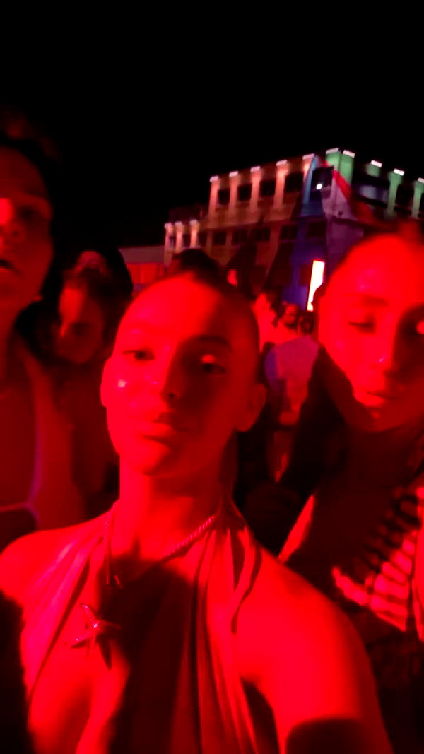 larin_manor10 archive video preview