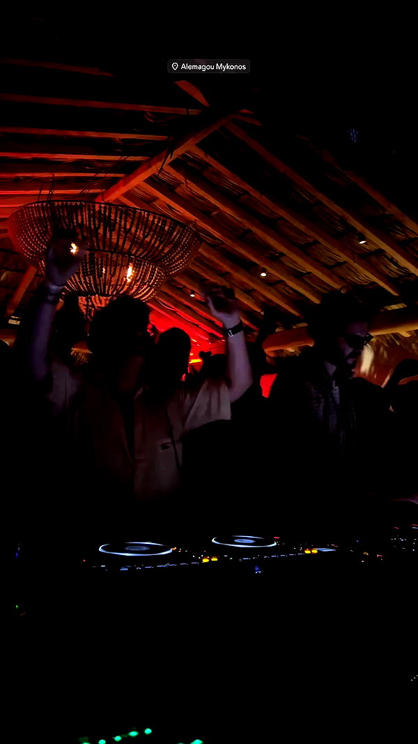noa_mendel_ archive video preview