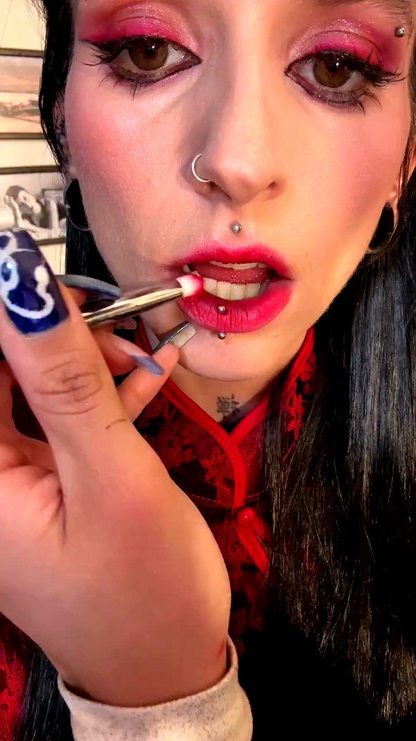 liiemakeupartist archive video preview