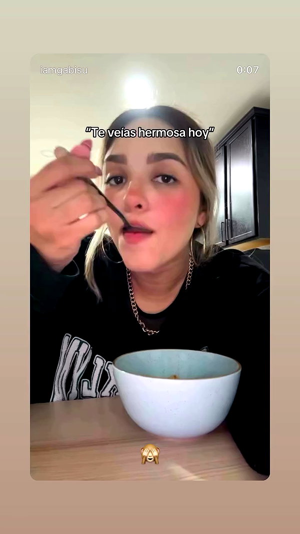 chiiaaaaaara.v archive video preview