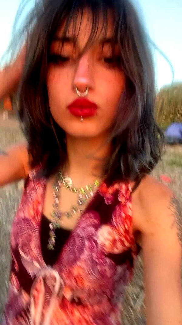 ella_loilta18.4 archive video preview