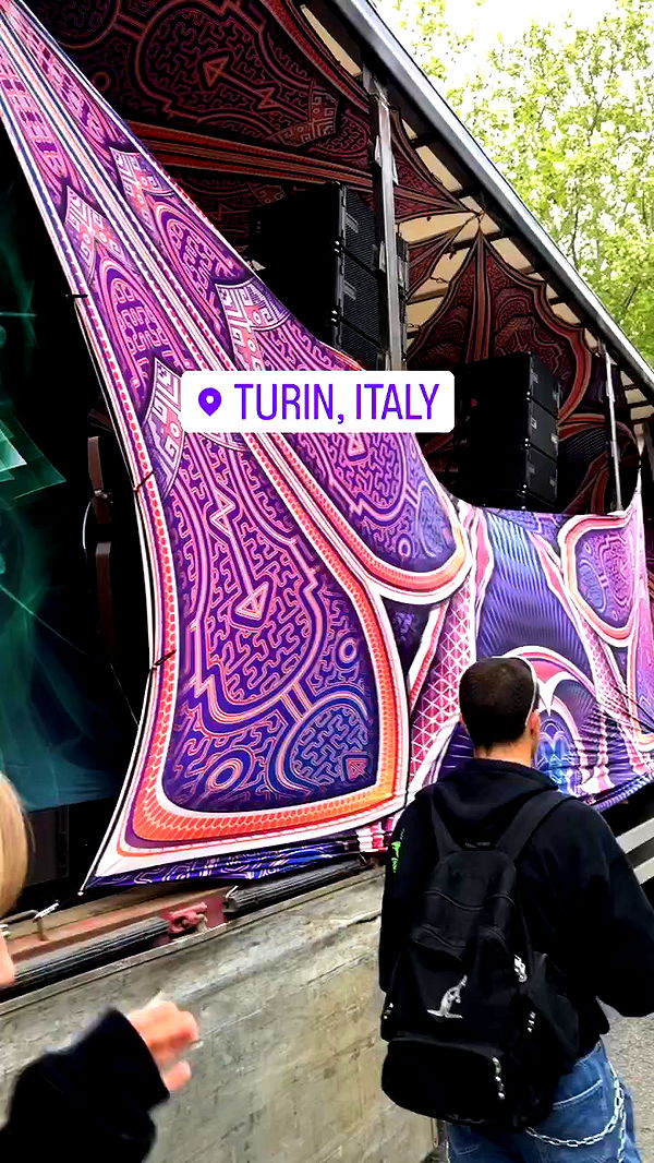 aekamee archive video preview