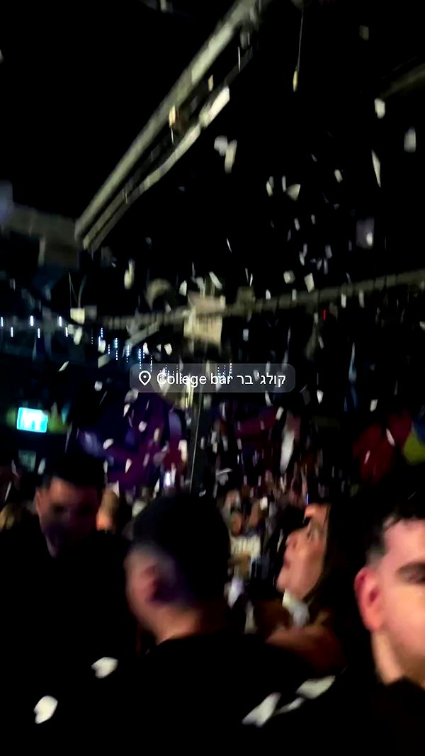 zoelegault_ archive video preview
