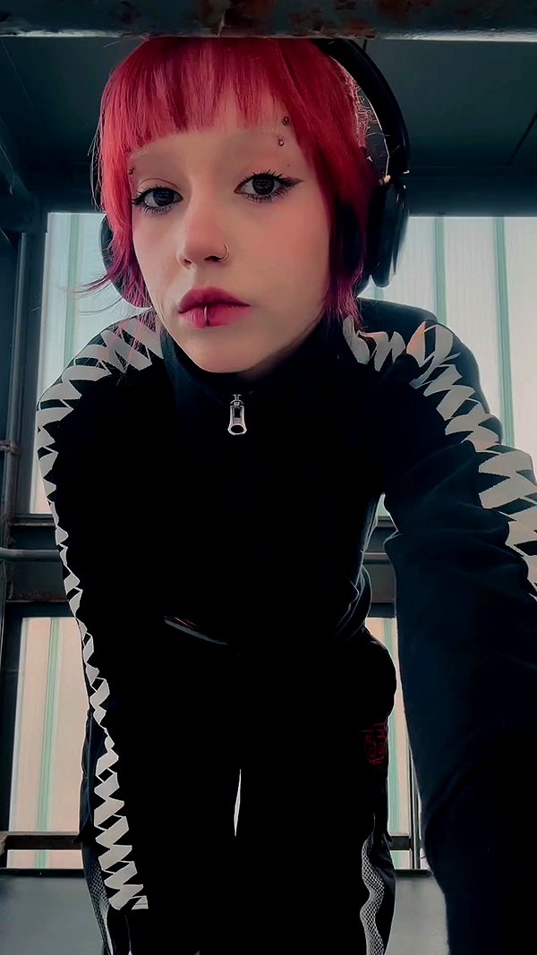 zoe.glover archive video preview