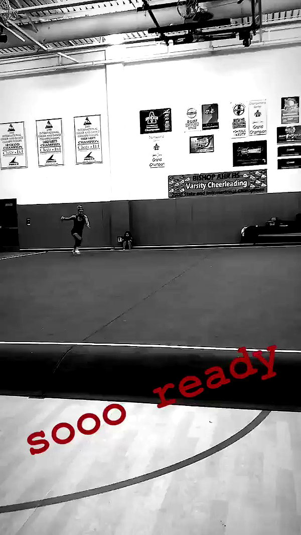 skydavisson_ archive video preview