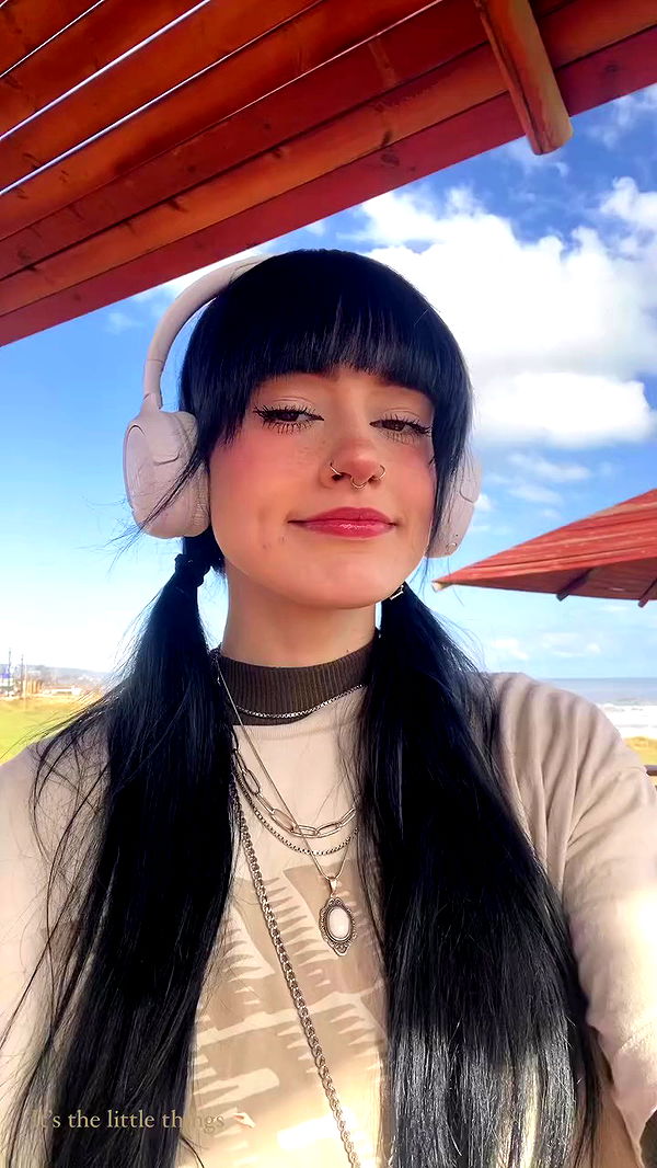 feelbetterinmysweater archive video preview