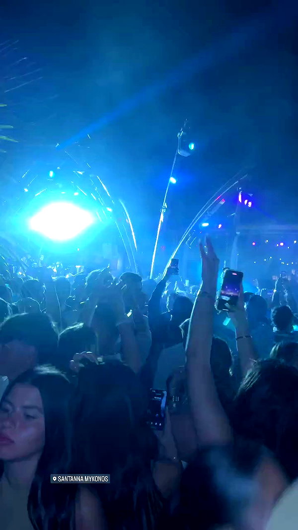 noa_mendel_ archive video preview