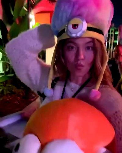 sydney_sweeney sydney_sweeney archive video