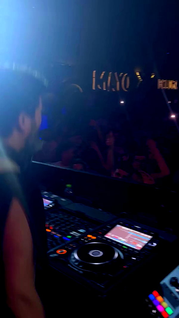 gaya_twizer archive video preview