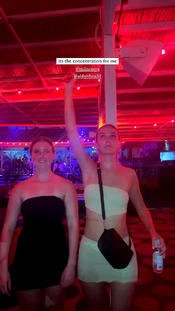 oliviaspasojevic archive video preview