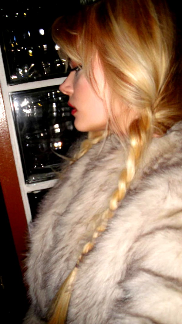 anika_braun__ archive video preview