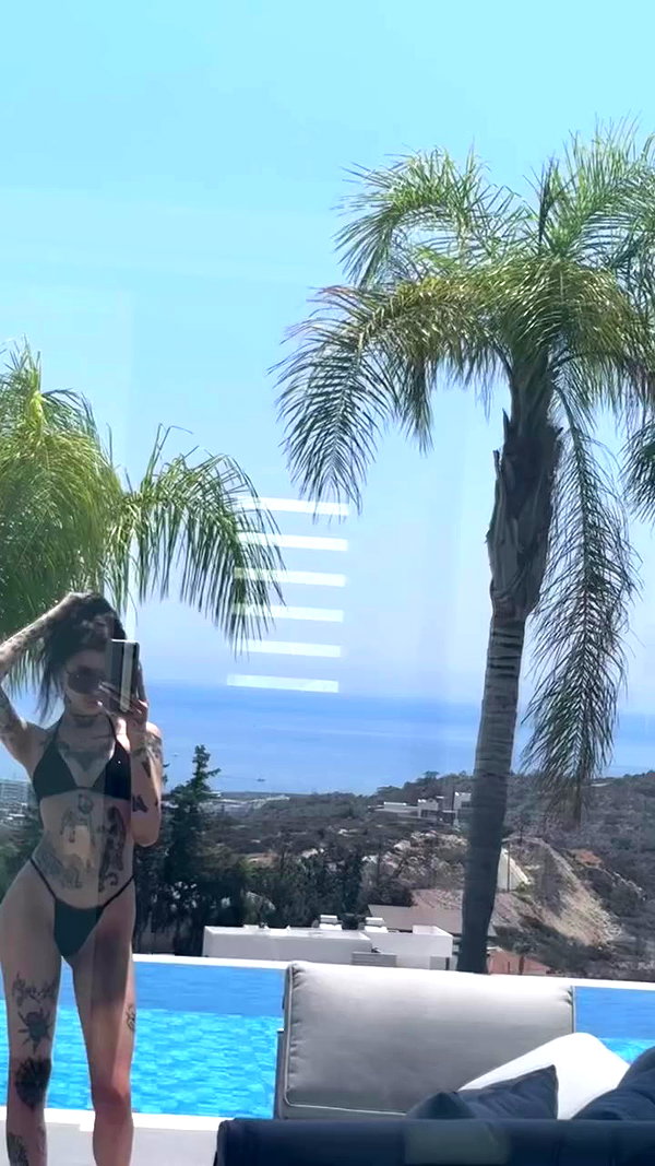 meleeva archive video preview