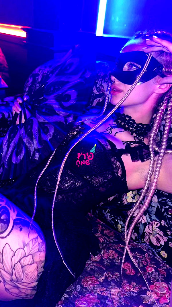 ___dana__levi archive video preview