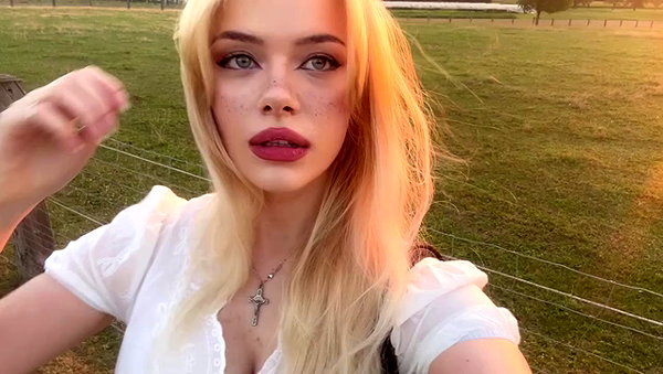 anika_braun__ archive video preview