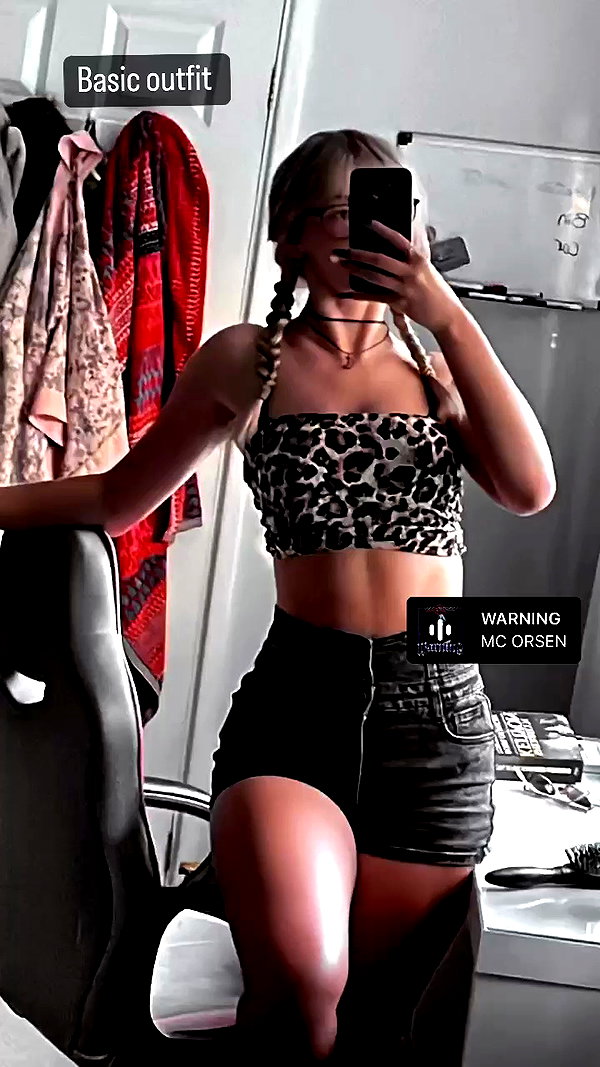 elena_blur archive video preview