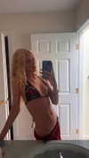 b0mbette Altpins Profile Picture