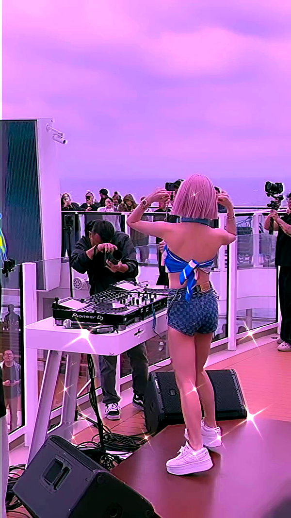deejaysoda archive video preview