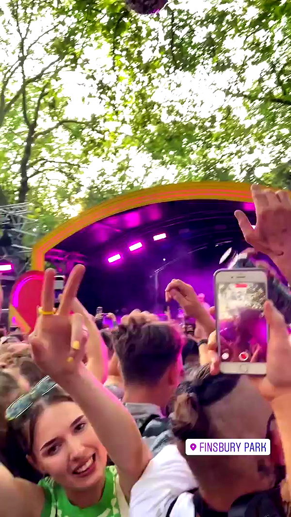 ellauk archive video preview
