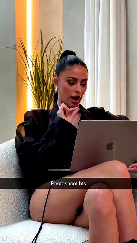 camilla_classy archive video preview