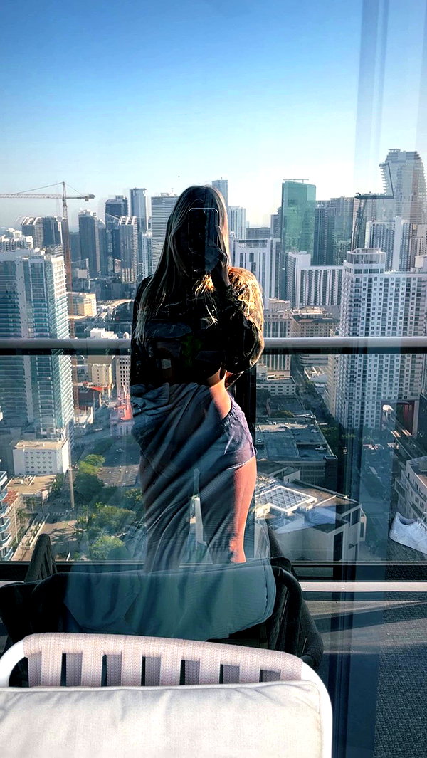 leahsylvander archive video preview