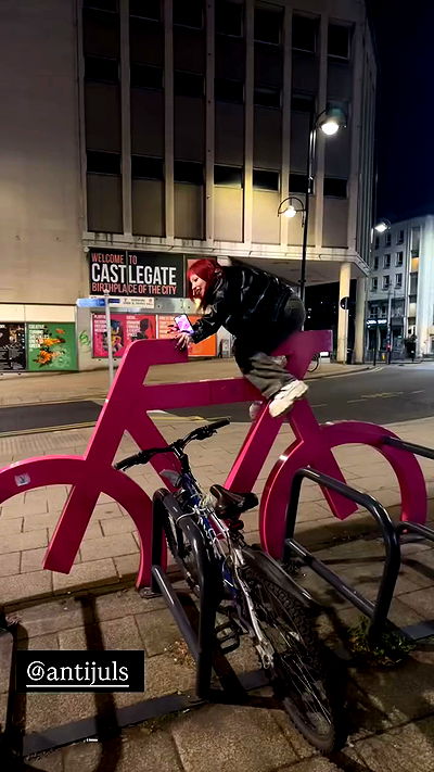 silkton silkton archive video