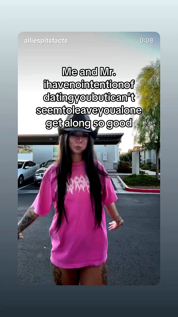 allie_paigexoxo archive video preview