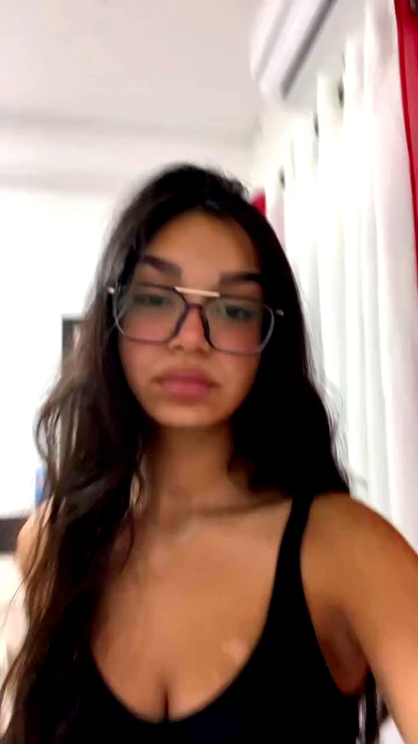 odeliapaltielov archive video preview