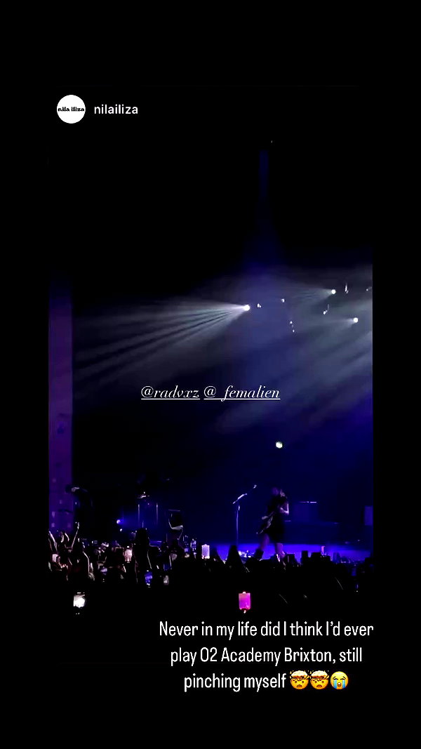 _femalien archive video preview