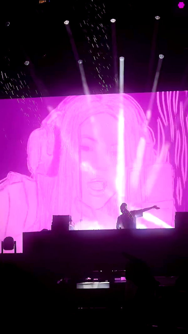 leahsylvander archive video preview