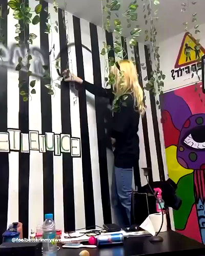 feelbetterinmysweater feelbetterinmysweater archive video