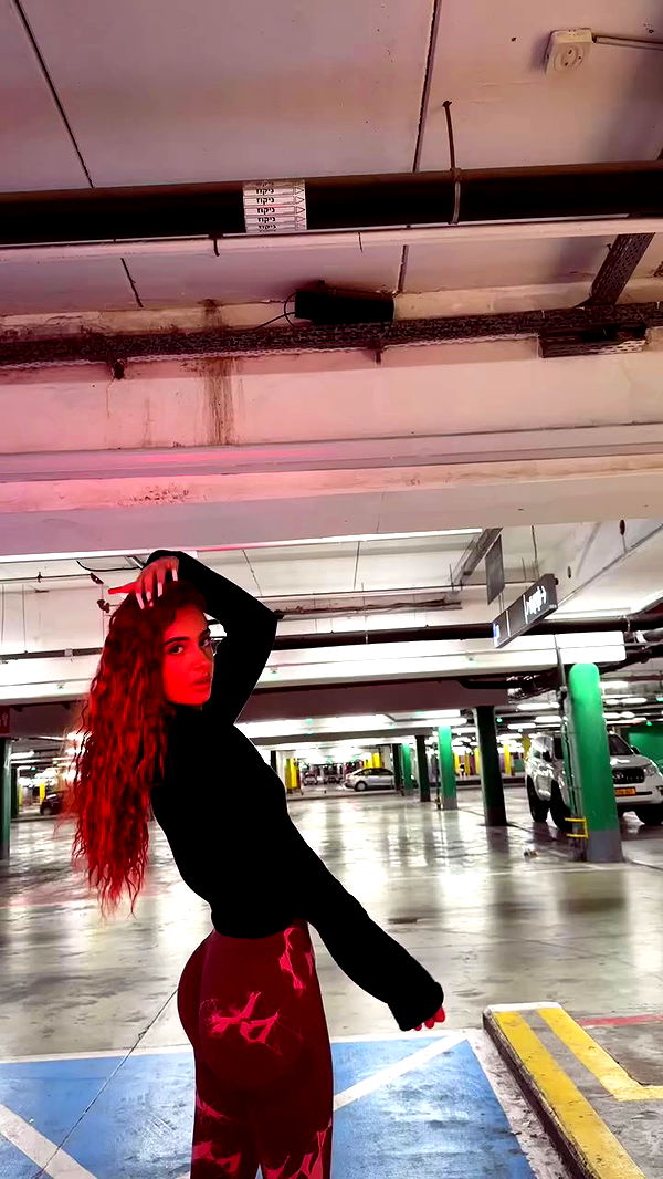 _lil_noa_ archive video preview