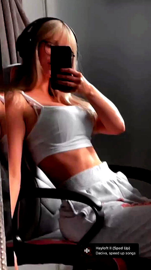 elena_blur archive video preview