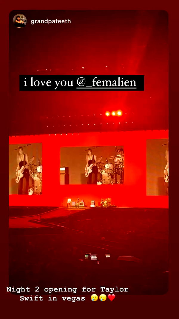 _femalien archive video preview
