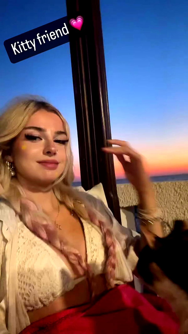 yaminaamane archive video preview