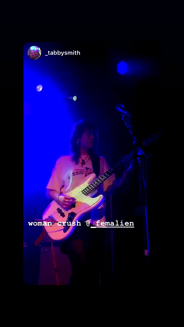 _femalien archive video preview