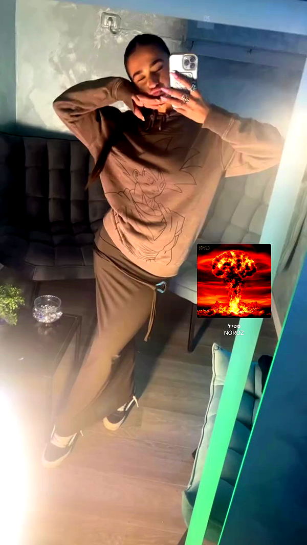 yulialam__ archive video preview