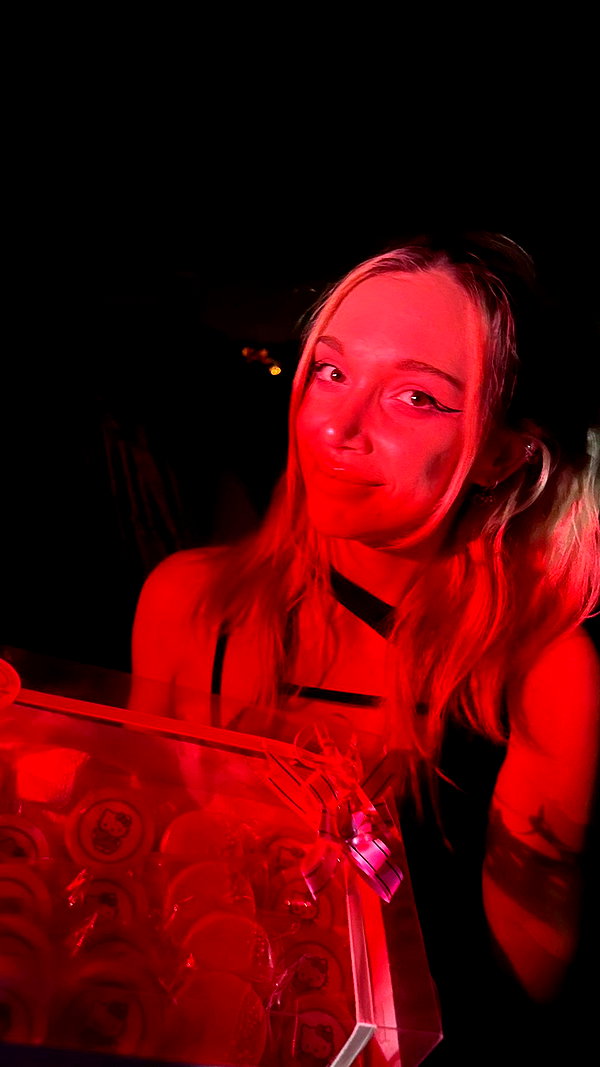 violet20010829 archive video preview