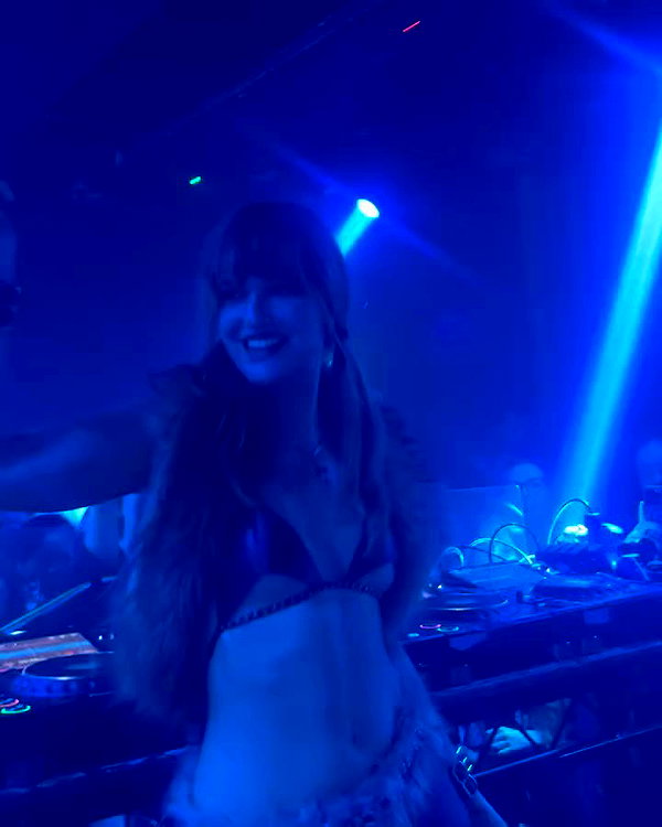 vicdeangelis archive video preview