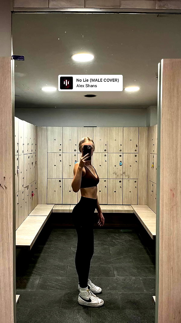 veronika_grish archive video preview