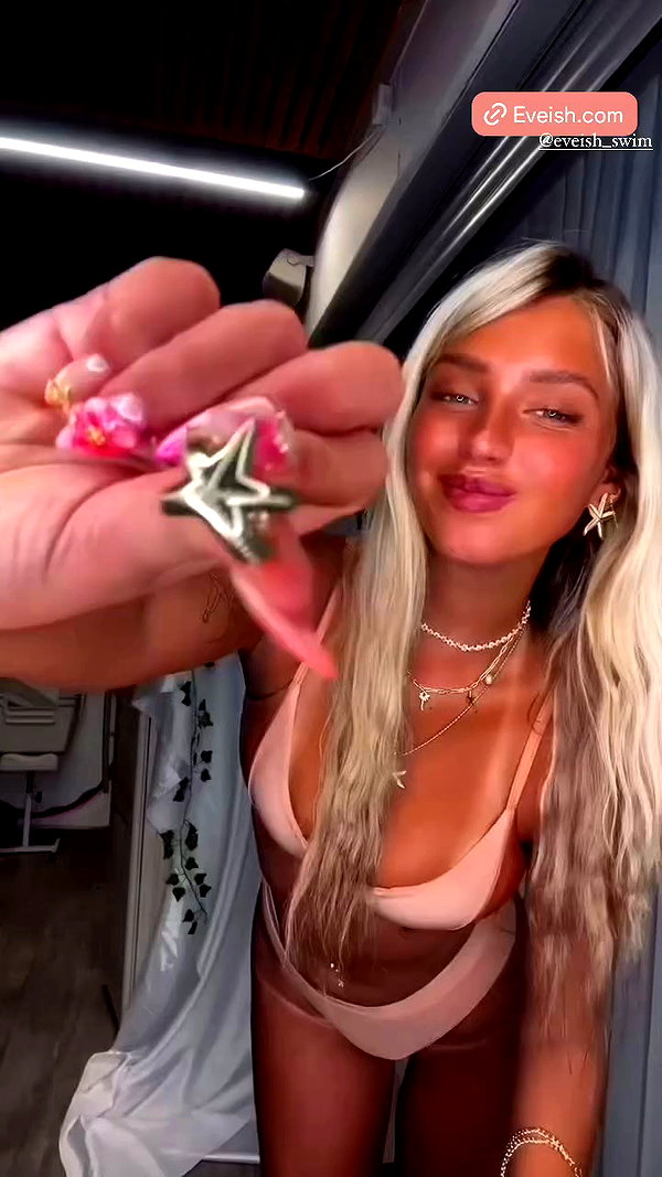 eve__sahar archive video preview