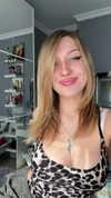 adel__s_ Altpins Profile Picture