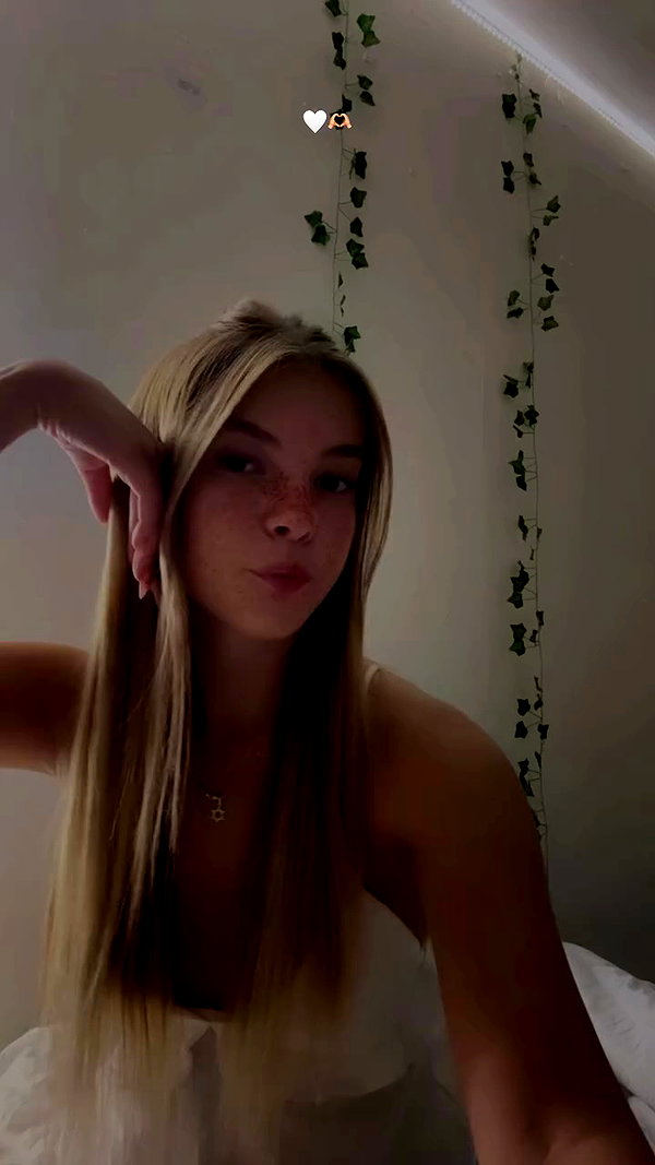 _stella_shani_ archive video preview