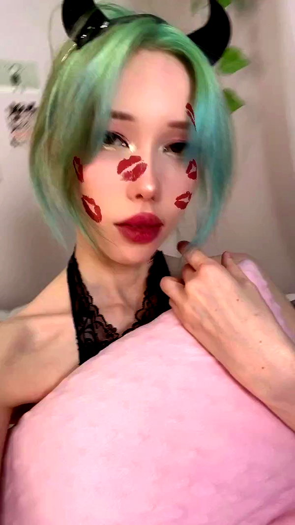 lilicapie archive video preview