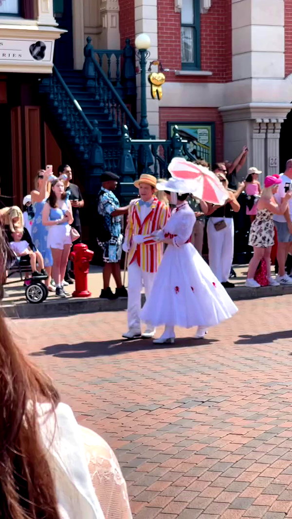 candy_balll archive video preview